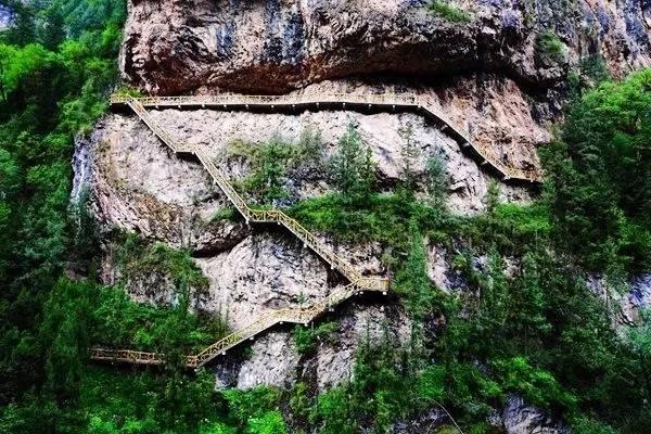 今年夏天,陪我走一趟甘南!