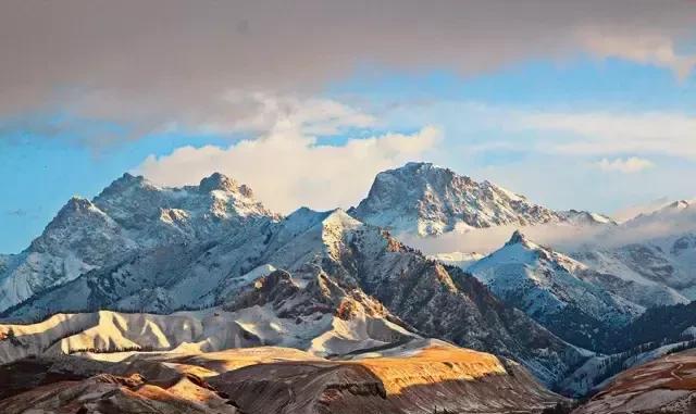 甘肃终于翻身了,亚洲最美旅游目的地冠军