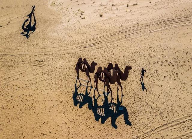 甘肃终于翻身了,亚洲最美旅游目的地冠军