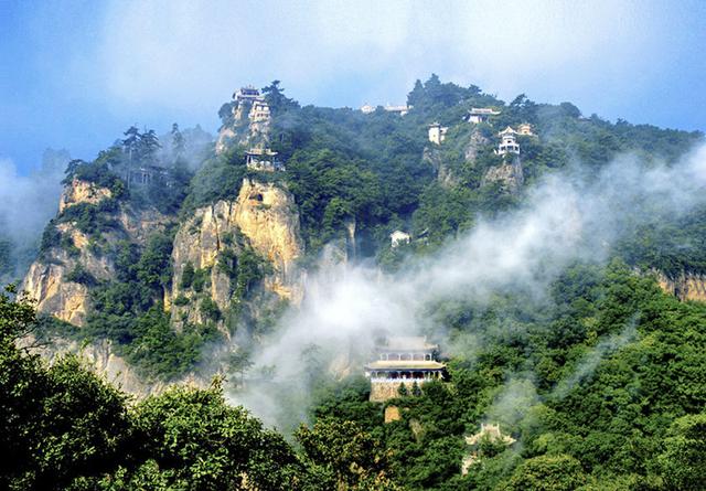 走进甘肃旅游 璀璨壮观的文明遗址和自然景观 令人叹为观止
