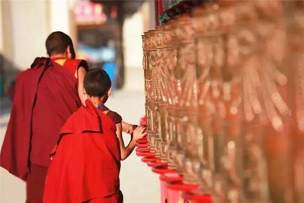 甘肃竟然被评为亚洲最佳旅游地!快来看看它的神奇之处吧!