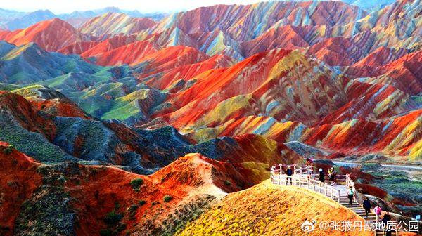 甘肃竟然被评为亚洲最佳旅游地!快来看看它的神奇之处吧!